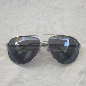 Sleek Silver Aviator Sunglasses